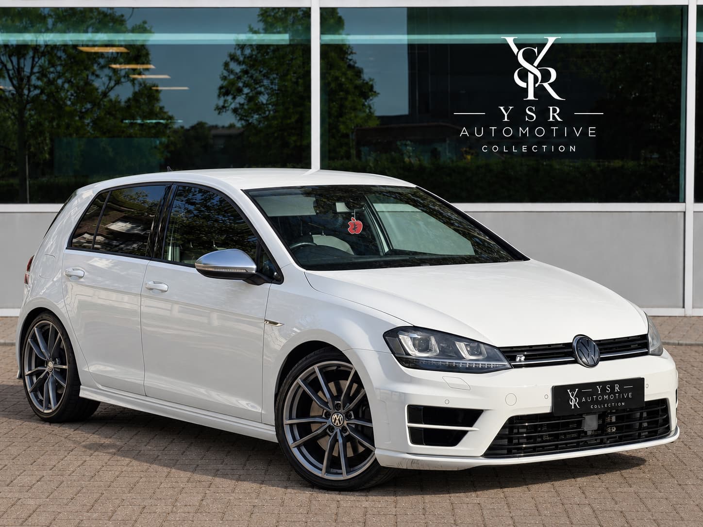2014 (14 reg) White Volkswagen Golf R — sold at YSR Automotive