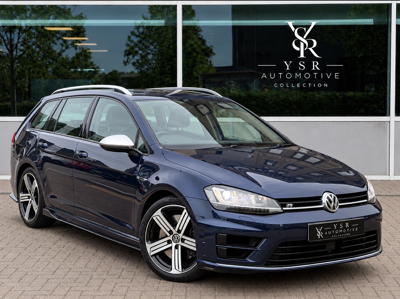 2015 (65 reg) Blue Volkswagen Golf R for sale at YSR Automotive